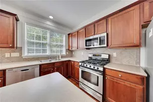 221 Balaban Cir, Woodstock, GA 30188 - Photo 11