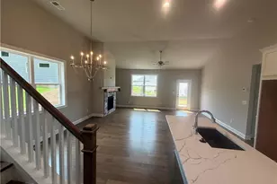 352 Lakeside Ct, Canton, GA 30114 - Photo 5
