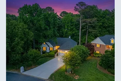 1190 St Ives Ct, Suwanee, GA 30024 - Photo 3