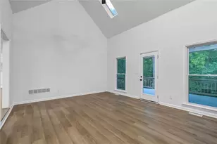 1190 St Ives Ct, Suwanee, GA 30024 - Photo 5