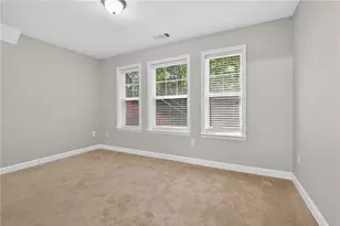 19 High Top Rd, Atlanta, GA 30328 - Photo 25