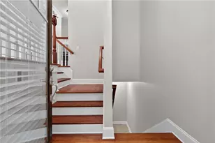 19 High Top Rd, Atlanta, GA 30328 - Photo 7