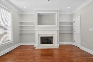 19 High Top Rd, Atlanta, GA 30328 - Photo 9