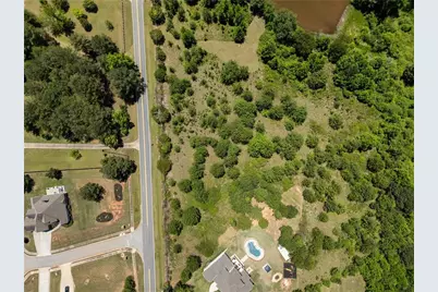 6707 Bishop Road, Fairburn, GA 30213 - Photo 9