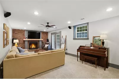 2484 Marguerite Place NE, Marietta, GA 30068 - Photo 35