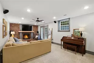 2484 Marguerite Pl N E, Marietta, GA 30068 - Photo 35