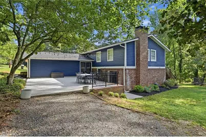 2484 Marguerite Place NE, Marietta, GA 30068 - Photo 47
