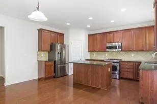 2705 Azalea Bluff Dr, Cumming, GA 30041 - Photo 15