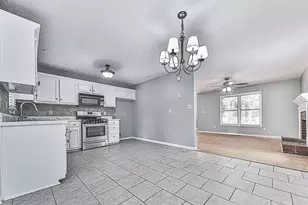 211 Mill Pointe Dr, Dallas, GA 30157 - Photo 9