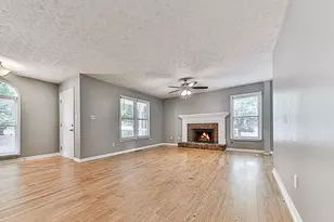 211 Mill Pointe Dr, Dallas, GA 30157 - Photo 3