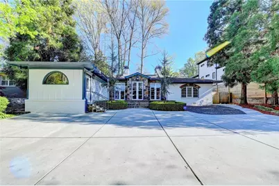 1227 Sheridan Road NE, Atlanta, GA 30324 - Photo 1