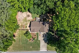 1354 W Prospect Dr, Lawrenceville, GA 30043 - Photo 35