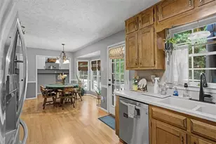 1354 W Prospect Dr, Lawrenceville, GA 30043 - Photo 17
