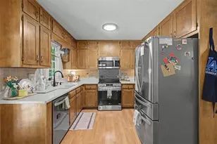 1354 W Prospect Dr, Lawrenceville, GA 30043 - Photo 13