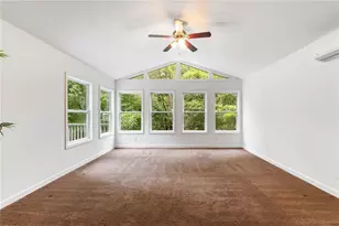 2190 Stephen Long Dr NE, Atlanta, GA 30305 - Photo 11