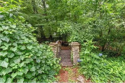 2190 Stephen Long Drive NE, Atlanta, GA 30305 - Photo 43