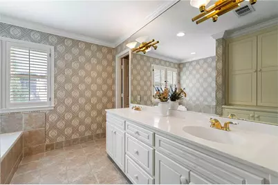 2190 Stephen Long Drive NE, Atlanta, GA 30305 - Photo 27