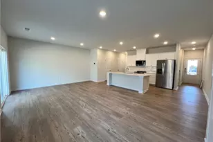 7409 Quinn Pl, Flowery Branch, GA 30542 - Photo 3