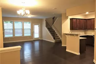 1055 Hampton Oaks Dr, Alpharetta, GA 30004 - Photo 5