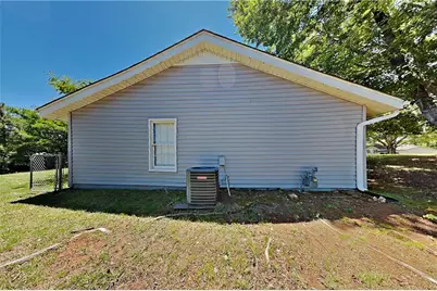 1672 Johnston Trail NW, Kennesaw, GA 30152 - Photo 17