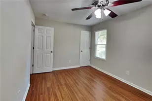 805 Barrington Way, Roswell, GA 30076 - Photo 15