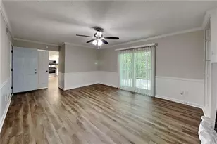 805 Barrington Way, Roswell, GA 30076 - Photo 3