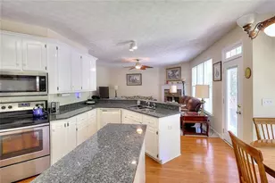 121 Brookhaven Ln, Canton, GA 30114 - Photo 3