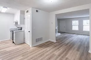 1050 Old Holcomb Bridge Rd, Roswell, GA 30076 - Photo 9