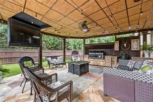 680 Warm Springs Ct, Loganville, GA 30052 - Photo 53