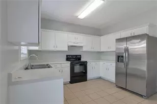 290 Clairidge Ln, Lawrenceville, GA 30046 - Photo 9