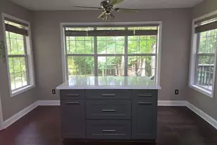 7455 Ivy Grove St, Cumming, GA 30040 - Photo 9