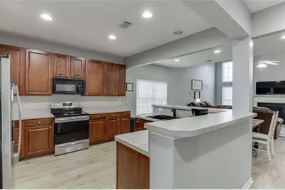 7804 Keepsake Lane, Flowery Branch, GA 30542 - Photo 9