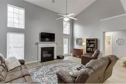 7804 Keepsake Lane, Flowery Branch, GA 30542 - Photo 15