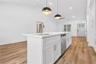 122 Hilltop Dr SW, Atlanta, GA 30315 - Photo 9