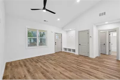 122 Hilltop Drive SW, Atlanta, GA 30315 - Photo 5