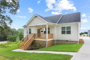 122 Hilltop Dr SW, Atlanta, GA 30315 - Photo 1