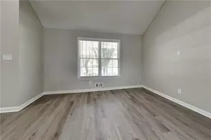 2994 Brooks Dr, Snellville, GA 30078 - Photo 3