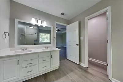 2994 Brooks Drive, Snellville, GA 30078 - Photo 9