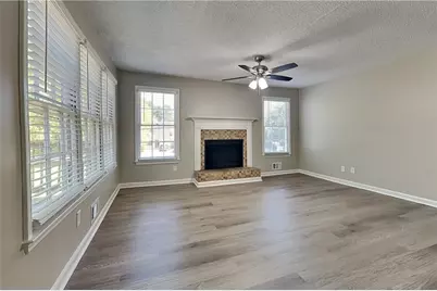2994 Brooks Drive, Snellville, GA 30078 - Photo 3