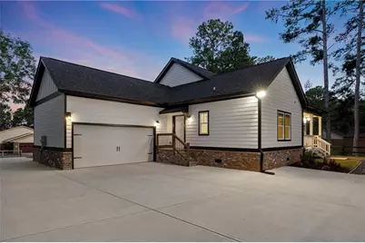 98 W Reese Street, Monroe, GA 30655 - Photo 3