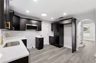 620 Allens Landing Dr, Lawrenceville, GA 30045 - Photo 13