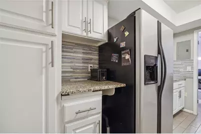 6851 Roswell Road #F-1, Sandy Springs, GA 30328 - Photo 13