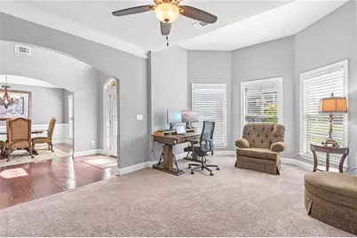 611 La Perla Drive, Buford, GA 30518 - Photo 5