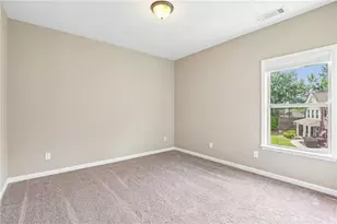611 La Perla Dr, Buford, GA 30518 - Photo 23