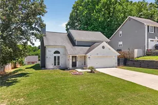 1281 Sweet Woods Dr, Lawrenceville, GA 30044 - Photo 3