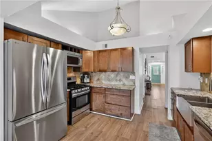 1281 Sweet Woods Dr, Lawrenceville, GA 30044 - Photo 5