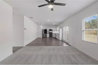 300 Hyde Park, Winder, GA 30680 - Photo 9