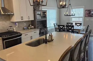 1624 Waysome Way, Atlanta, GA 30318 - Photo 7