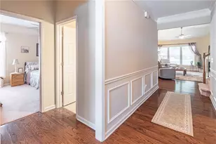 947 Upland Ct, Buford, GA 30518 - Photo 5