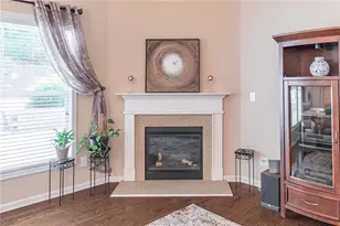 947 Upland Ct, Buford, GA 30518 - Photo 11